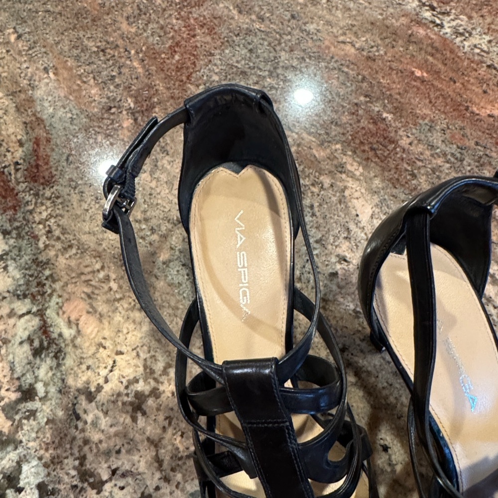 Via Spiga Black Strappy Heels. Open Toe Leather/Italy - Picture 8 of 11